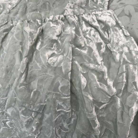 The Muses Closet Women Cardigan 3X Velvet Burnout Plus Floral Green Sage A391060 - Picture 6 of 6